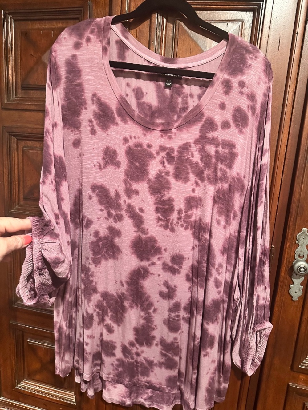 LANE BRYANT size 26/28 Purple Mauve Tie-dye top with 3/4 gauze sleeves